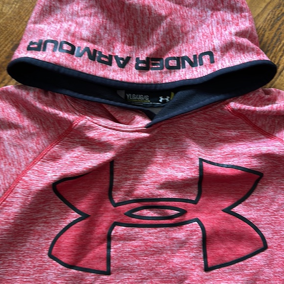 Youth large Under Armour Hoodie - Picture 3 of 4